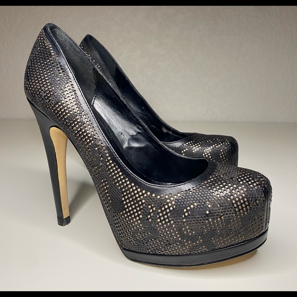 Truth Or Dare By Madonna Langlade Black Lace Pumps
